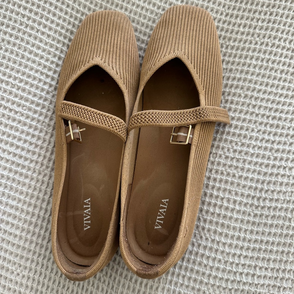 Square-Toe Mary-Jane - Picture 2 of 3